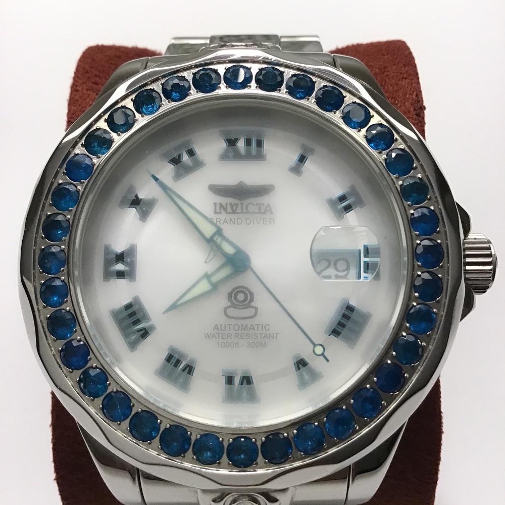 Invicta GRAND Diver Automatic Genuine Neon Apatite Gemstone